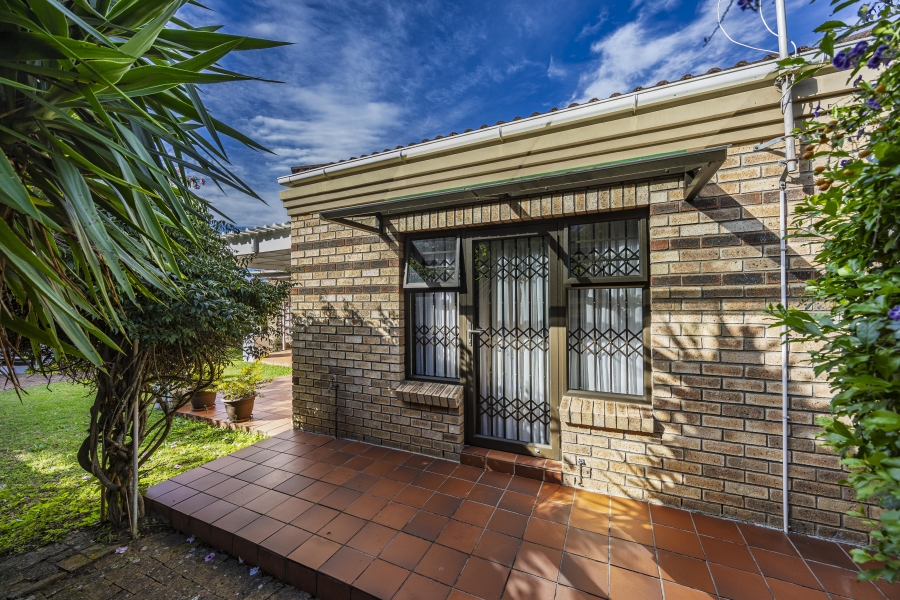 3 Bedroom Property for Sale in Beacon Bay Eastern Cape